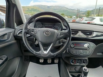 Opel Corsa 1.2 5 porte n-Joy (17)