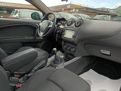 Alfa Romeo MiTo 1.3 JTDm 85 CV S&S Distinctive (17)