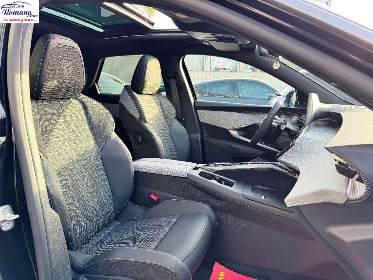 Peugeot 3008 1.2 hybrid GT Exclusive 145cv e-dcs6 (13)
