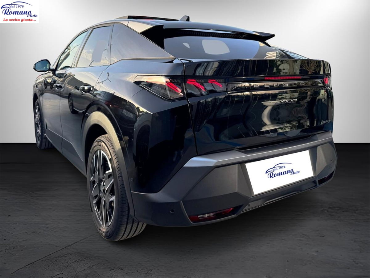 Peugeot 3008 1.2 hybrid GT Exclusive 145cv e-dcs6 (4)