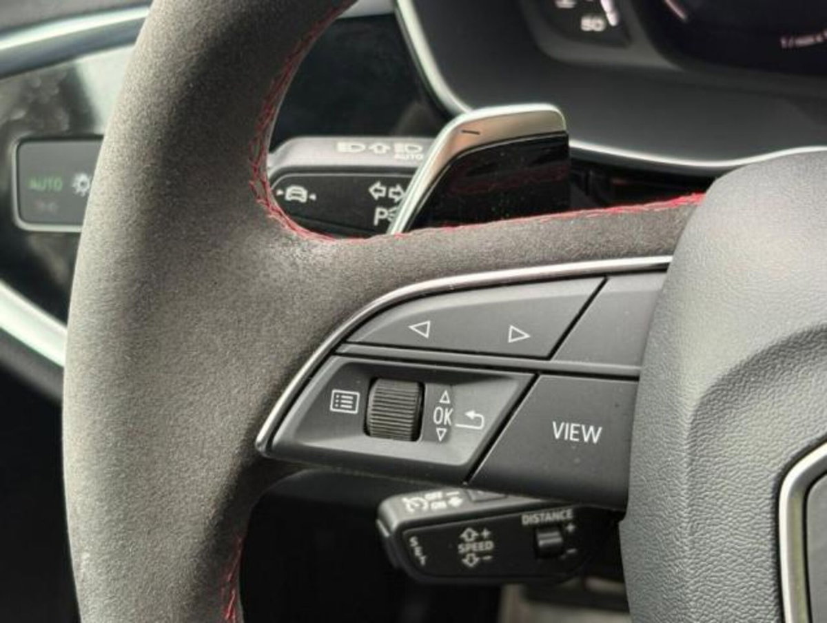Audi RS Q3 Sportback 2.5 quattro s-tronic (13)