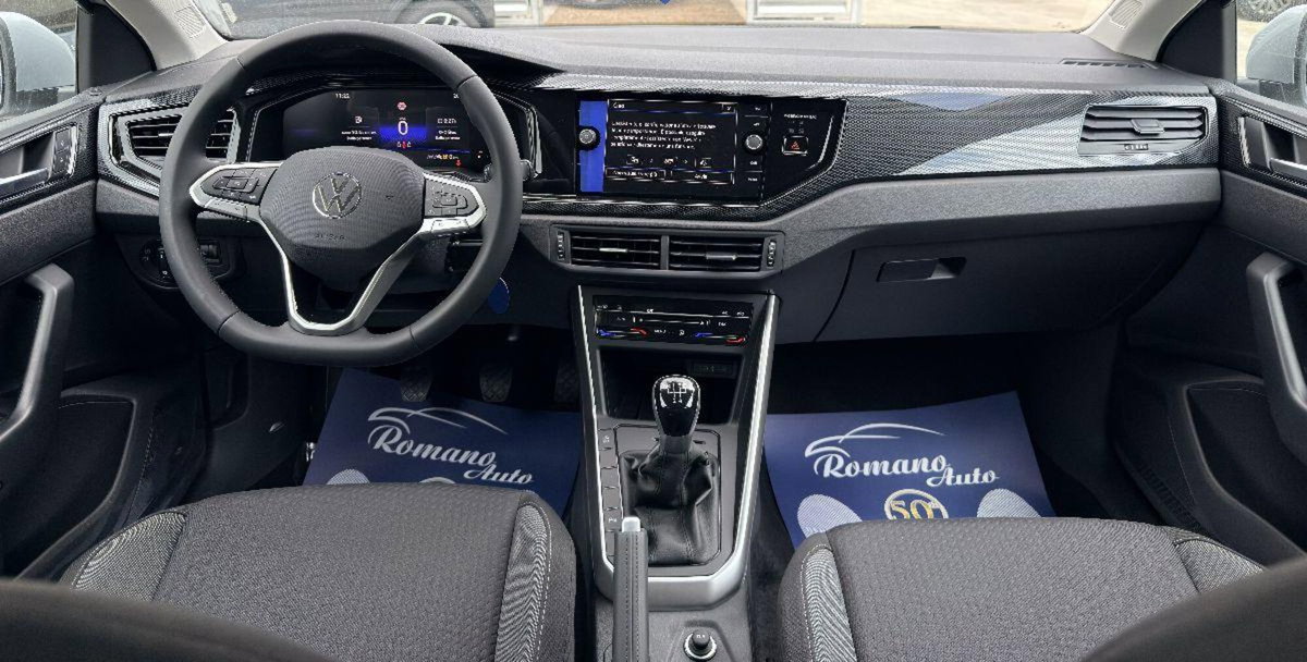 Volkswagen Polo 1.0 tsi Edition 95cv (6)