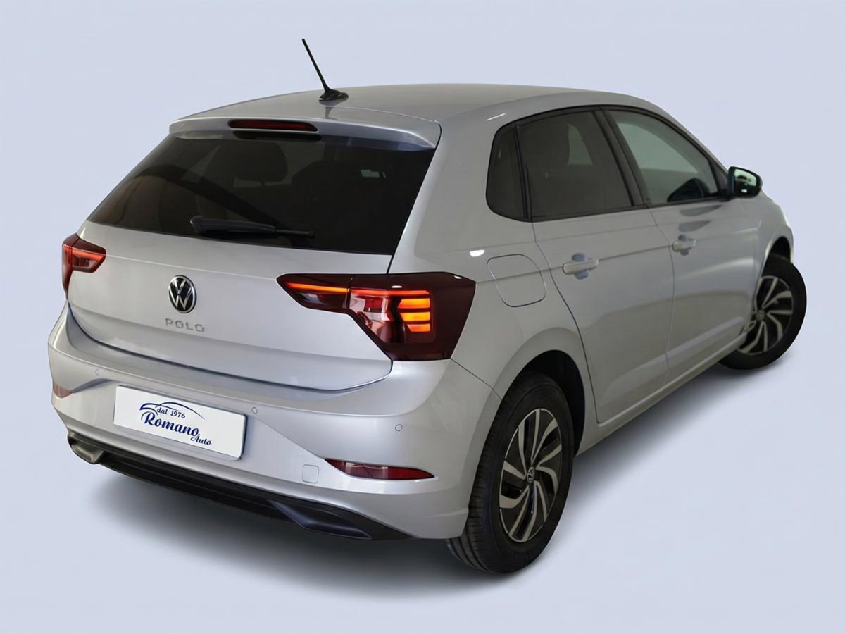 Volkswagen Polo 1.0 tsi Edition 95cv (4)