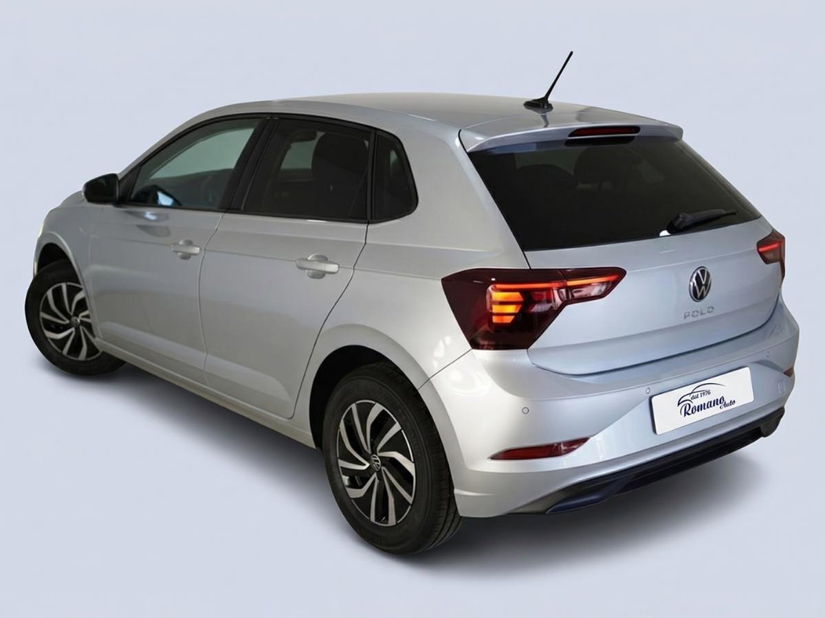 Volkswagen Polo 1.0 tsi Edition 95cv (2)