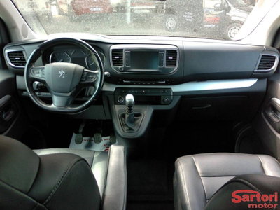 Peugeot Traveller BlueHDi 150 S&S Compact Allure (6)