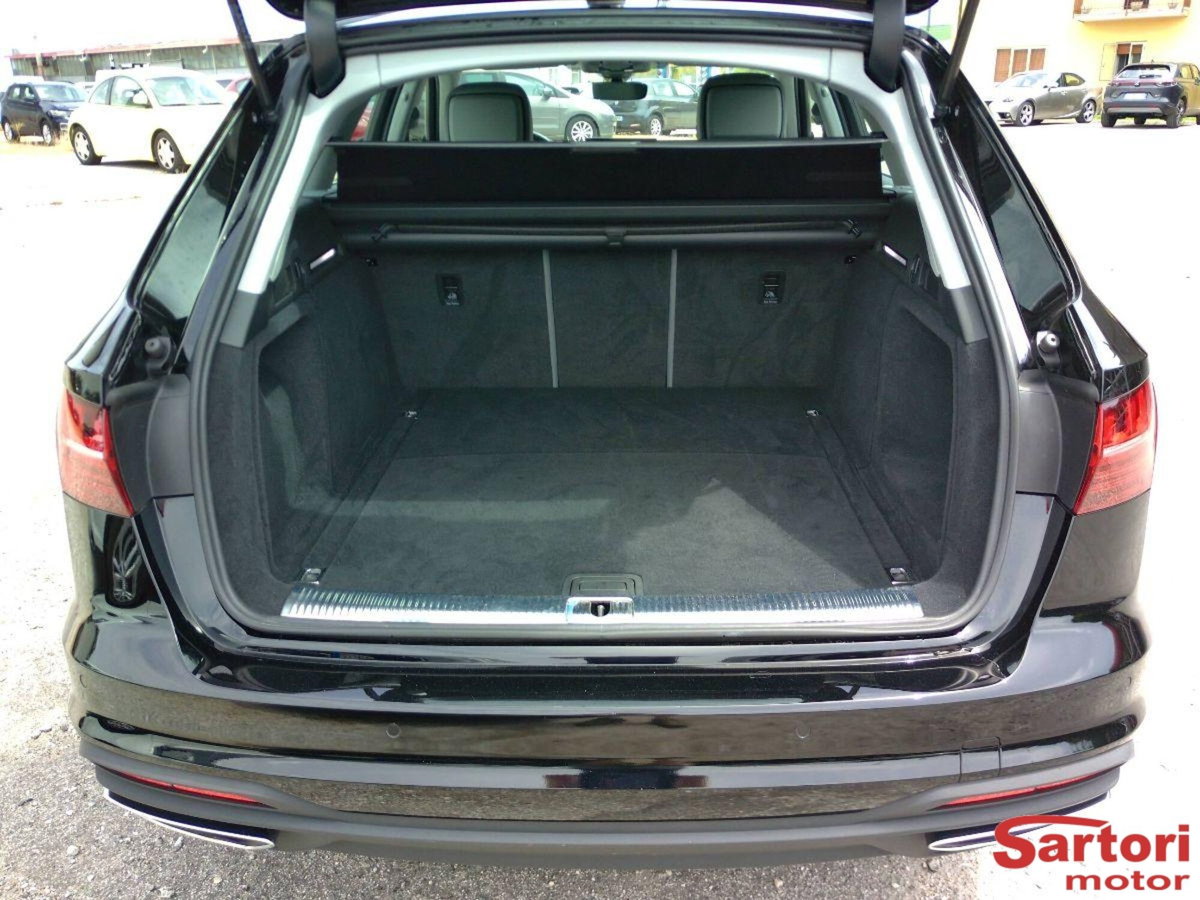 Audi A4 Avant 35 TDI S tronic Business (11)