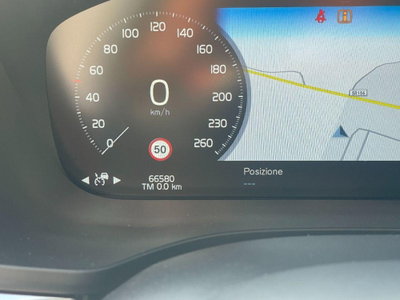 Volvo XC60 D4 AWD Geartronic Inscription (17)