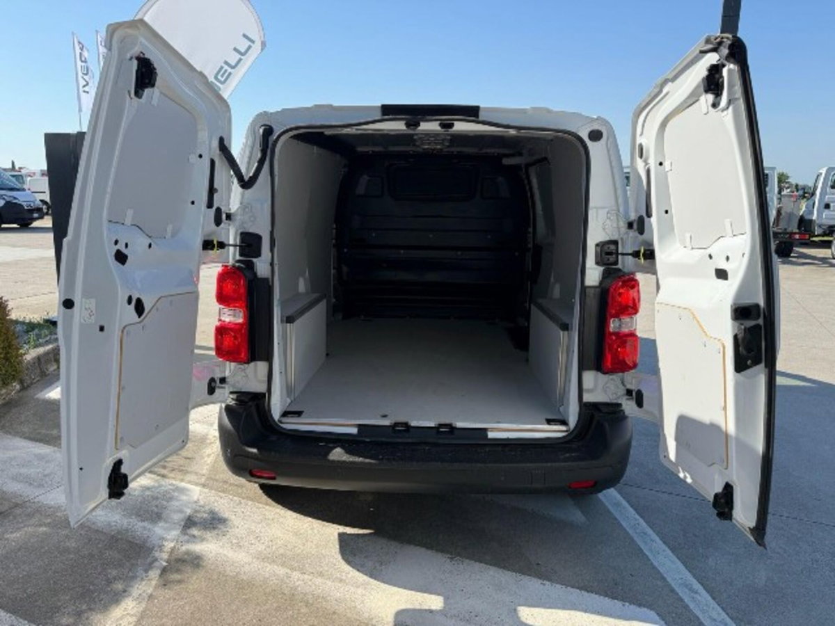 Opel Vivaro 2.0 Diesel 145CV S&S PL-SL-TN L (12)