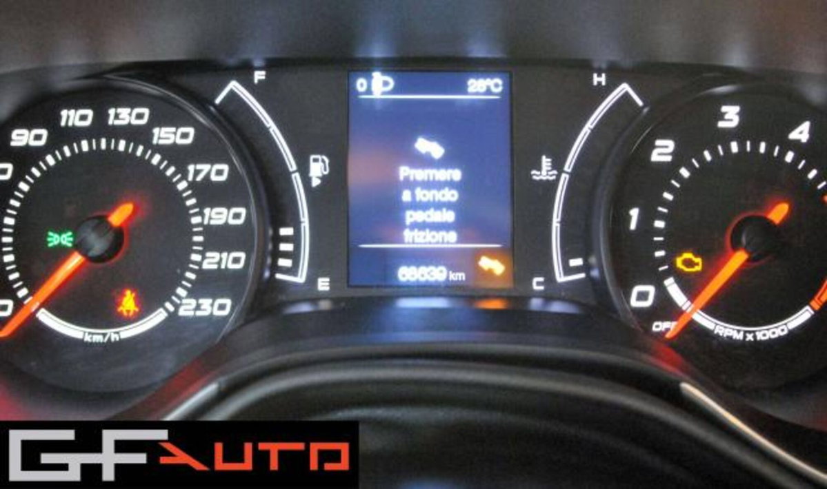 Fiat Tipo Station Wagon Tipo 1.3 Mjt S&S SW Lounge (9)