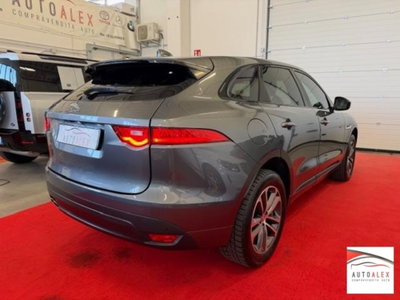 Jaguar F-Pace 2.0 D 180 CV AWD R-Sport (4)