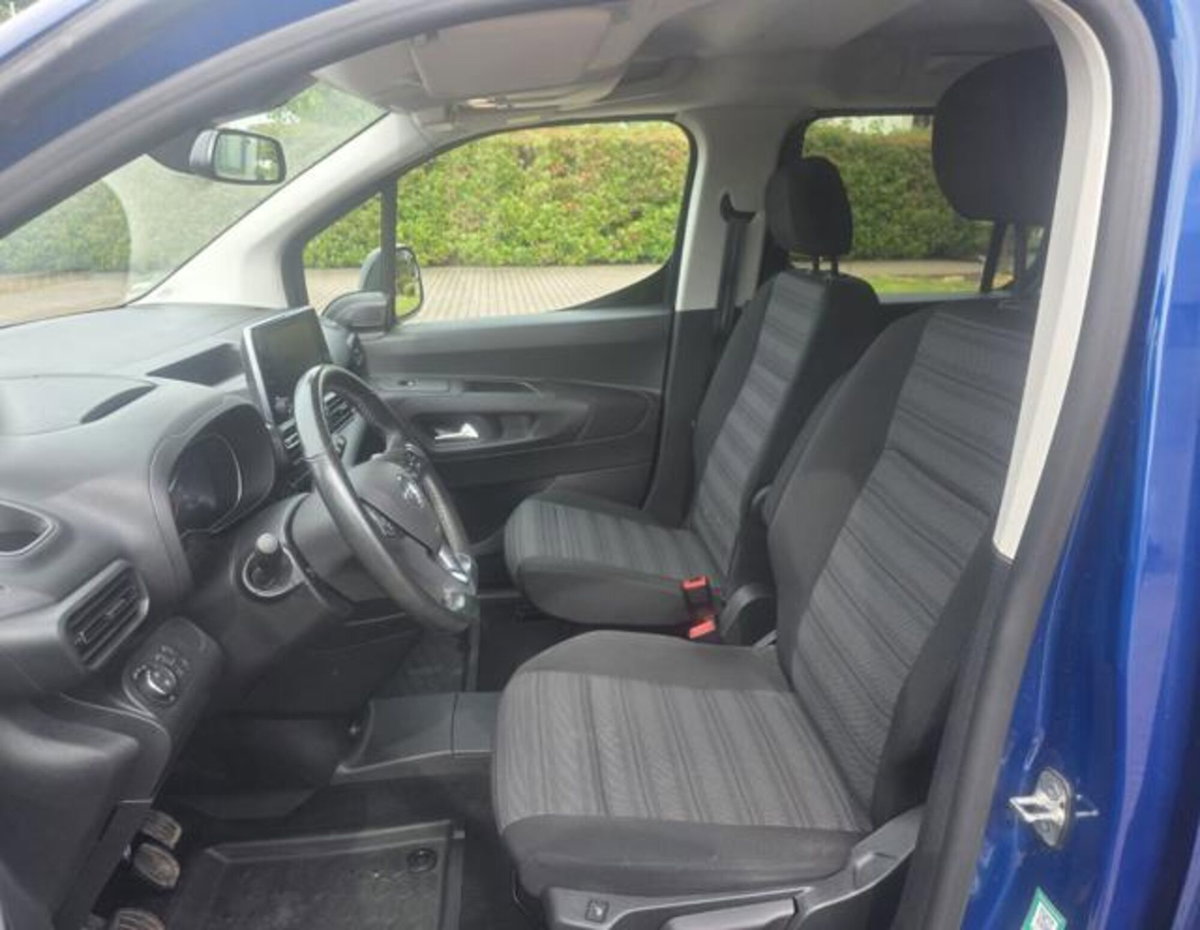 Opel Combo Life 1.5D 130 CV S&S MT6 Edition Plus N1 (11)