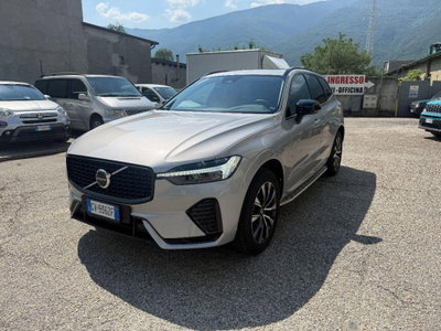 Volvo XC60 B5 (d) AWD automatico Plus Dark (2)