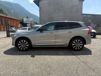 Volvo XC60 B5 (d) AWD automatico Plus Dark (3)