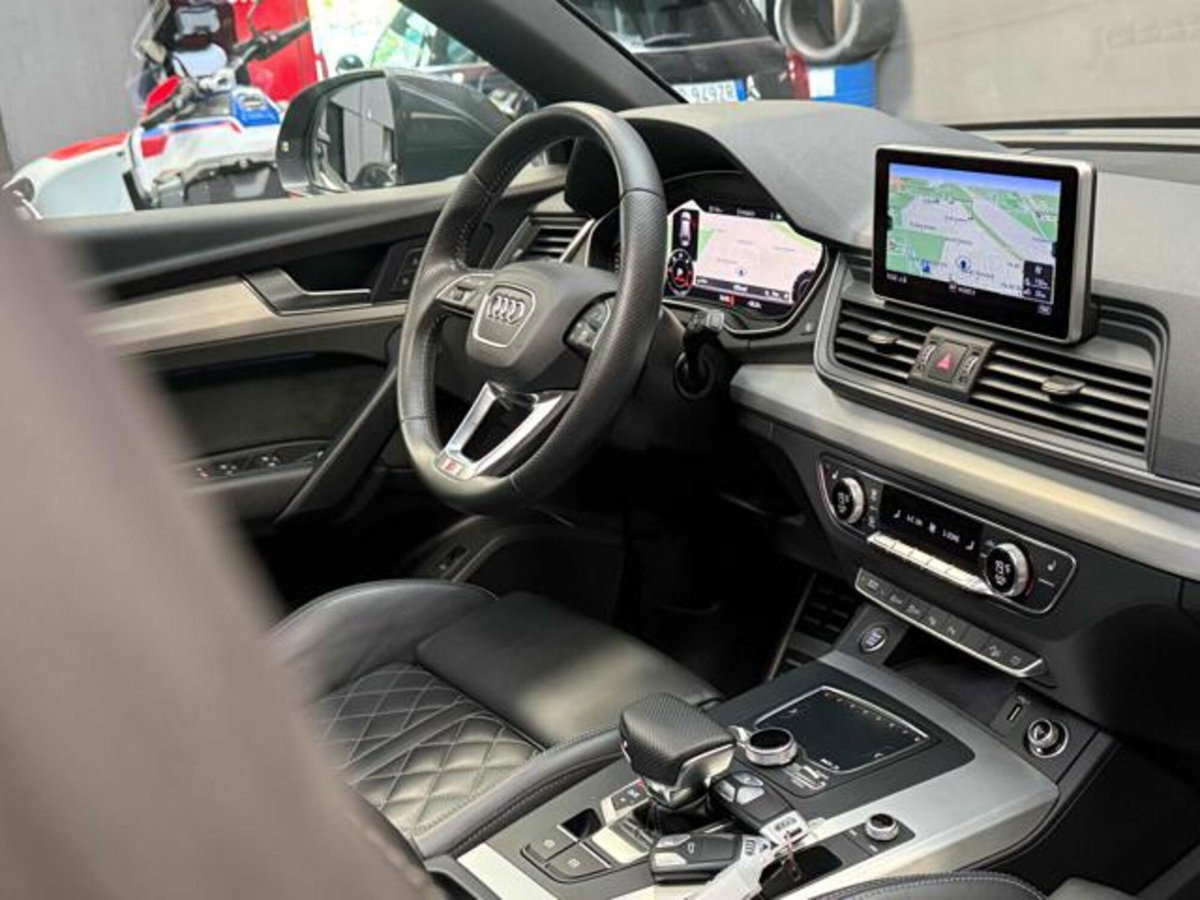 Audi Q5 40 TDI quattro S tronic S line plus (13)