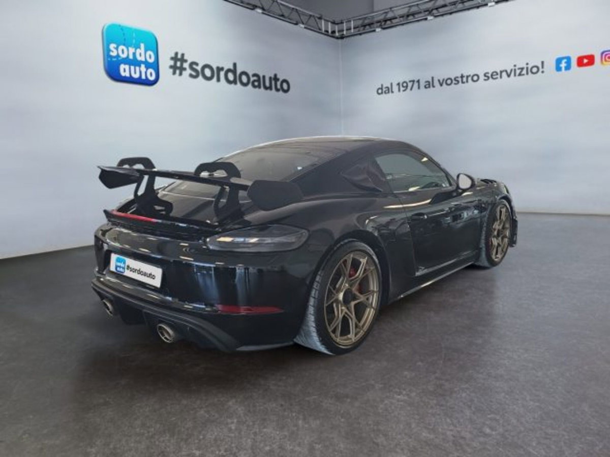Porsche 718 Cayman  Cayman 4.0 GT4 RS pdk (4)
