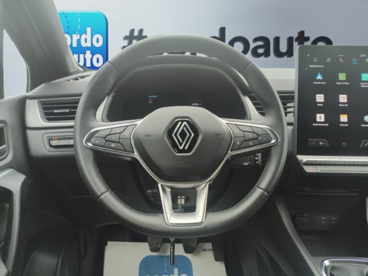 Renault Captur 1.0 eco-g Techno 100cv (14)