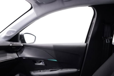 Peugeot 208 1.2 puretech Active s&s 100cv (12)