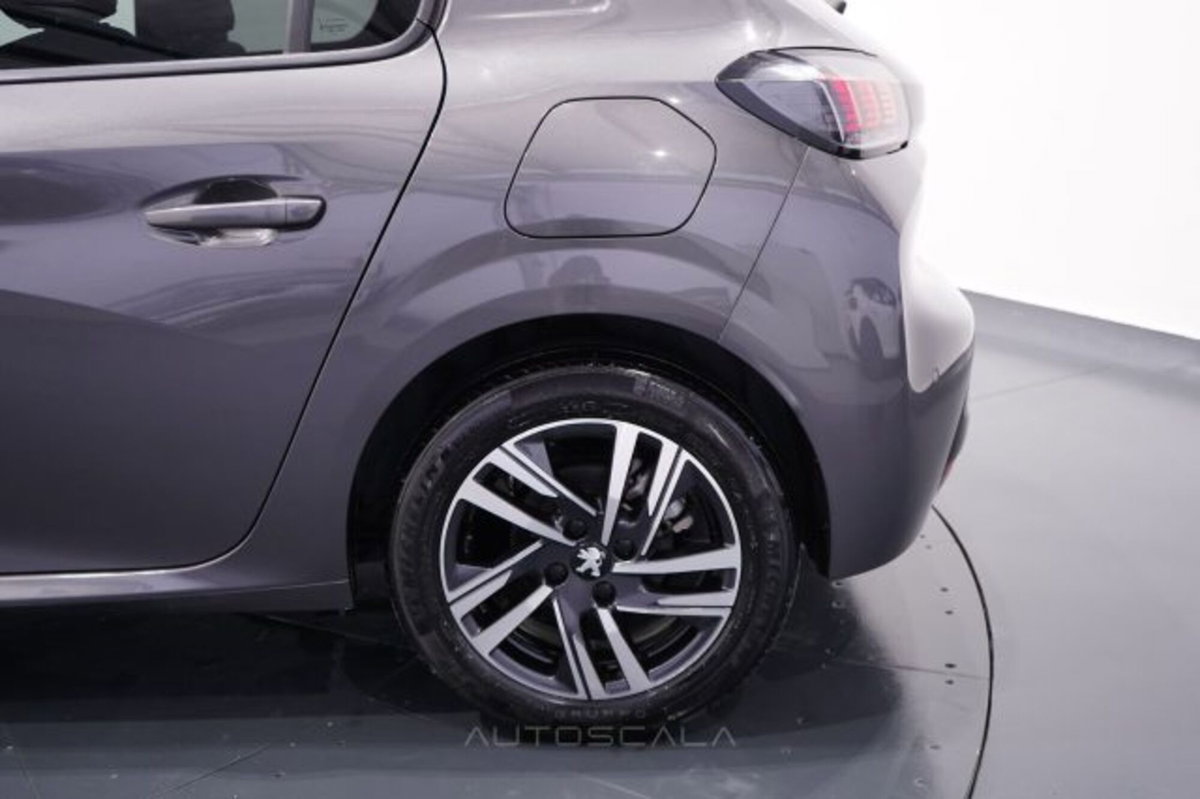 Peugeot 208 1.2 puretech Active s&s 100cv (14)