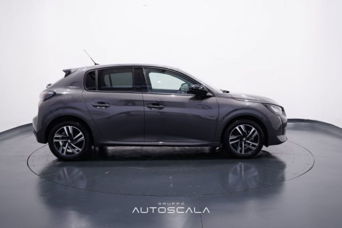 Peugeot 208 1.2 puretech Active s&s 100cv (7)