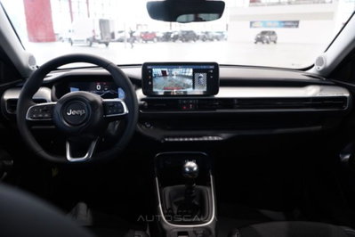 Jeep Avenger 1.2 turbo Summit fwd 100cv (18)