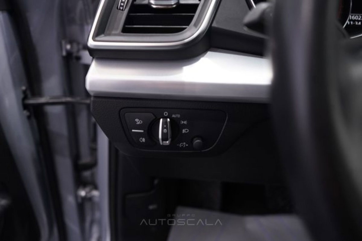 Audi Q5 2.0 TDI 163 CV quattro S tronic Business (13)