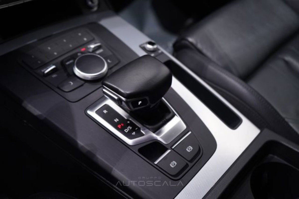 Audi Q5 2.0 TDI 163 CV quattro S tronic Business (17)