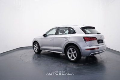 Audi Q5 2.0 TDI quattro S tronic Design (4)