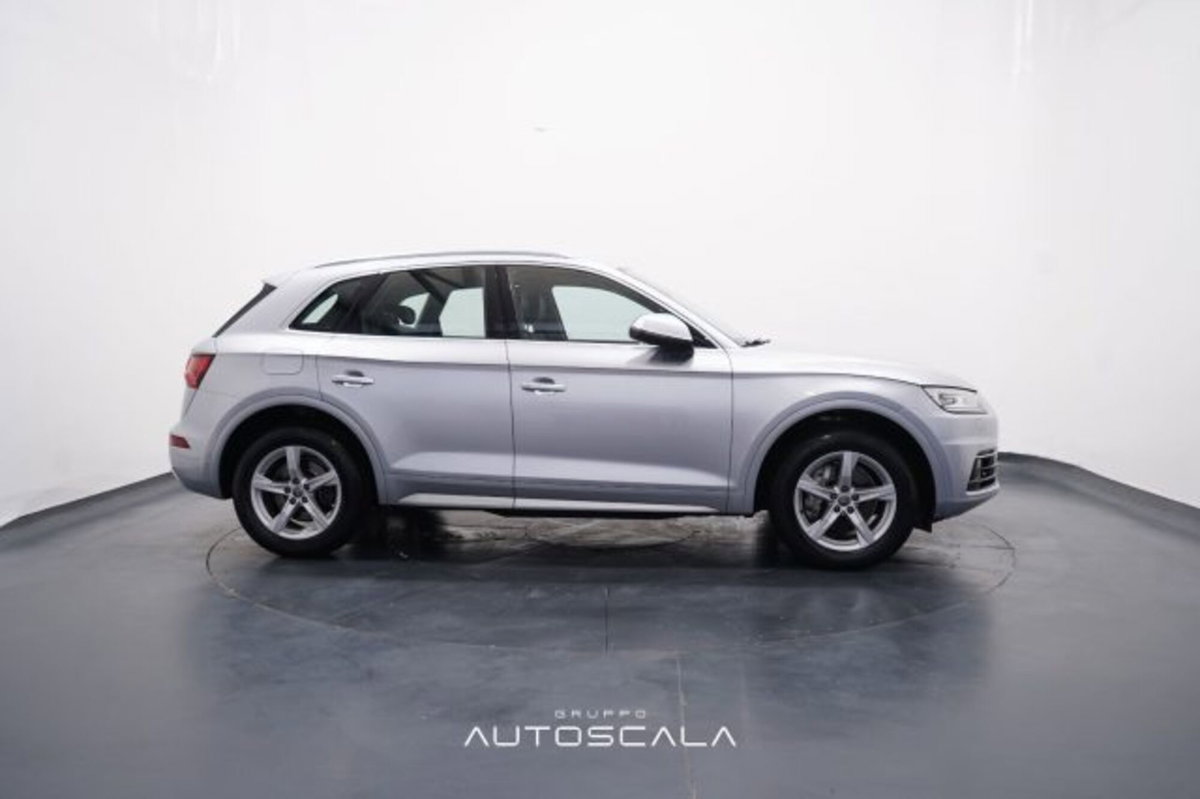 Audi Q5 2.0 TDI 163 CV quattro S tronic Business (6)