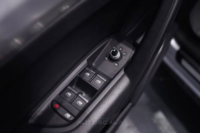 Audi Q5 2.0 TDI quattro S tronic Design (9)