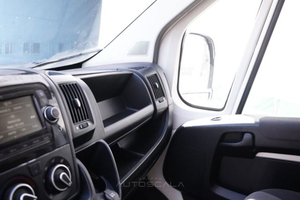 Citroen Jumper Furgone 33 BlueHDi 120 S&S PLM-TM Furgone Business (14)