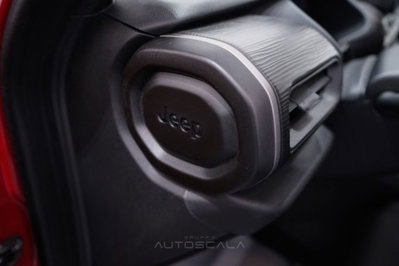 Jeep Avenger 1.2 turbo Altitude fwd 100cv (12)