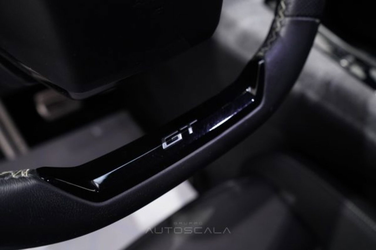 Peugeot 3008 1.2 hybrid GT Exclusive 145cv e-dcs6 (13)