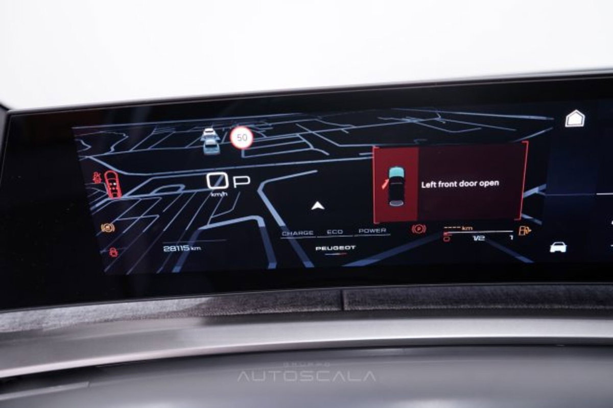 Peugeot 3008 1.2 hybrid GT Exclusive 145cv e-dcs6 (17)