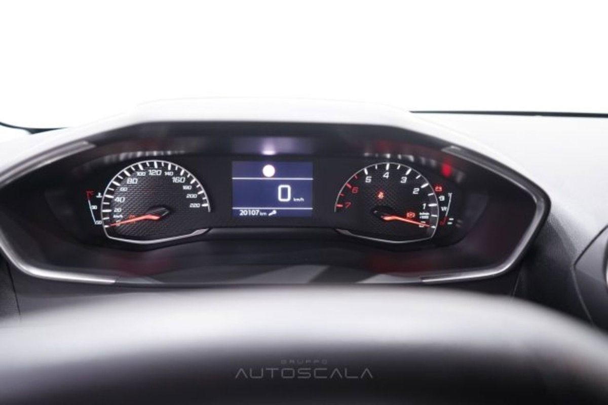 Peugeot 208 1.2 puretech Active s&s 100cv (13)