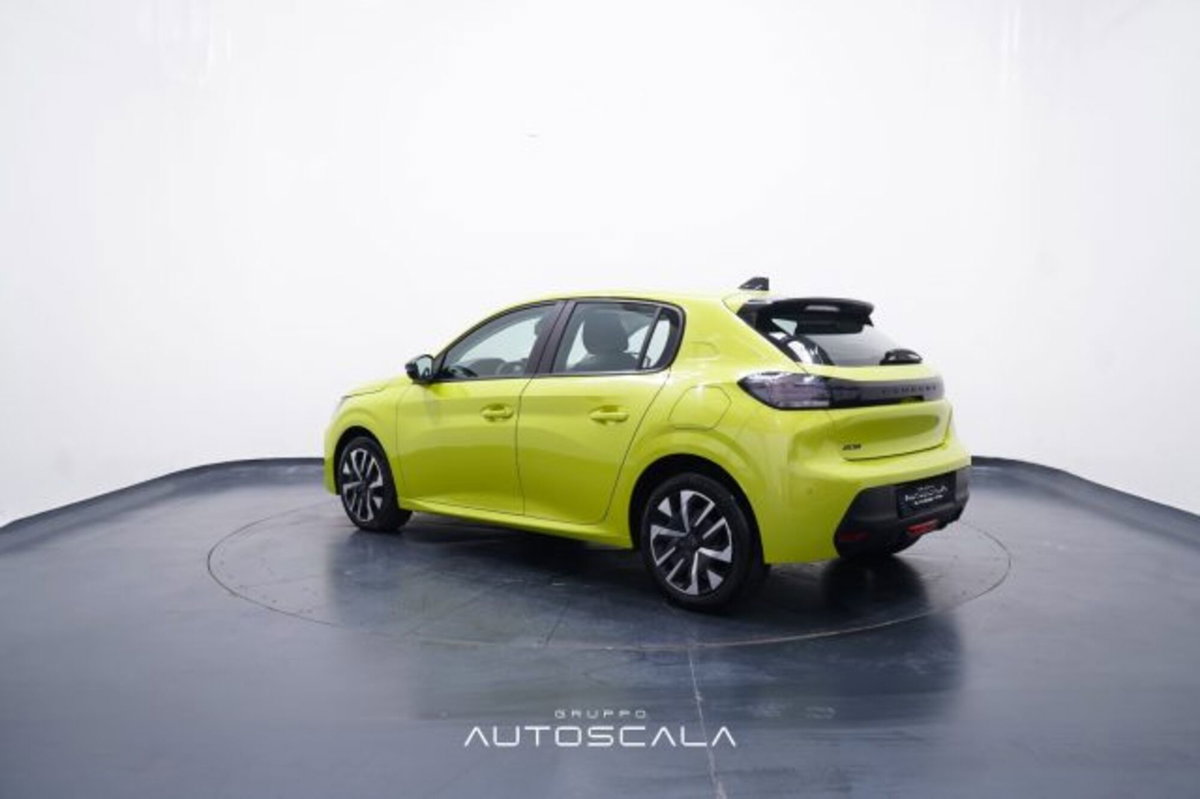 Peugeot 208 1.2 puretech Active s&s 100cv (4)