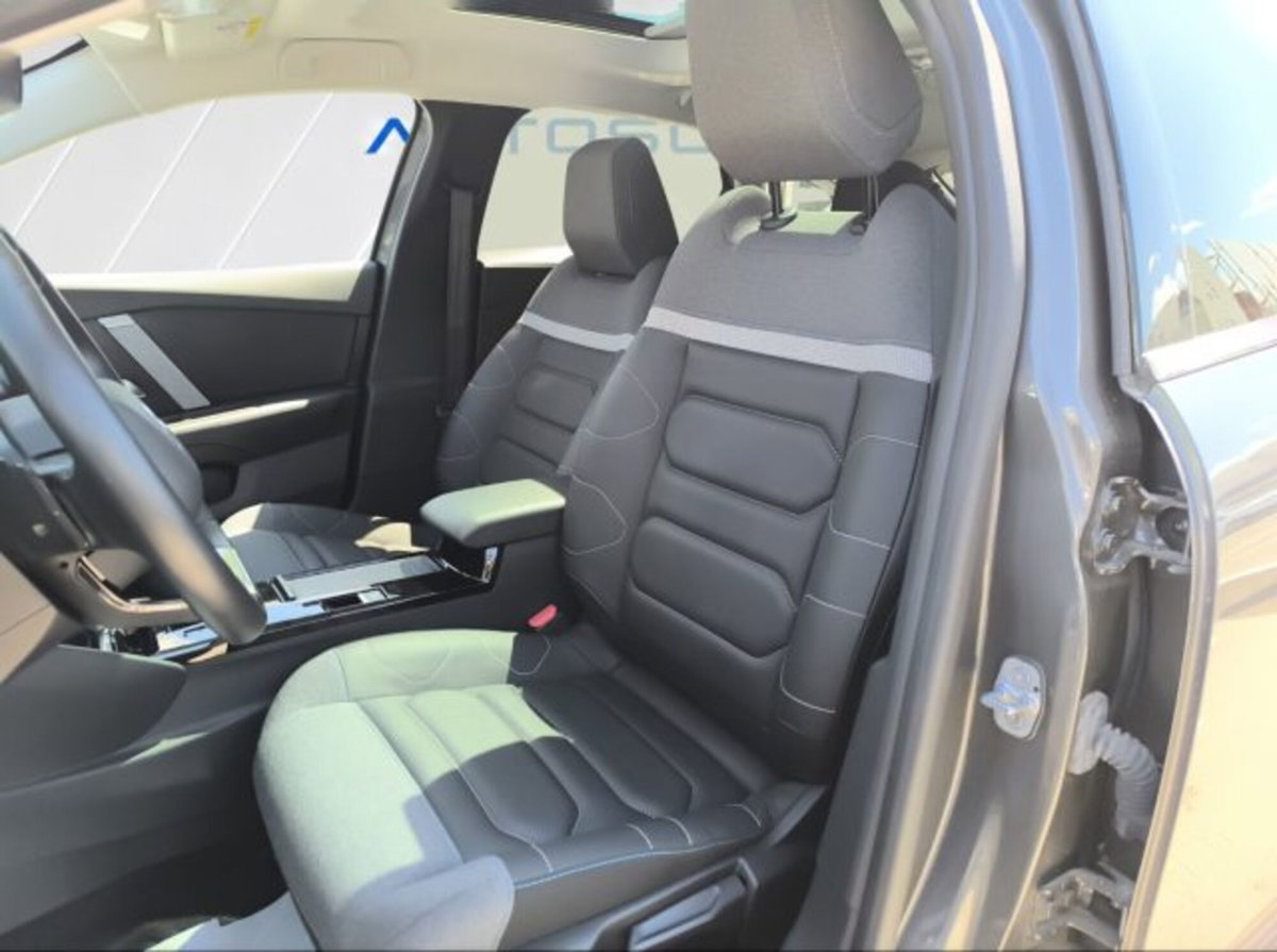 Citroen C4 1.5 bluehdi Max s&s 130cv eat8 (13)