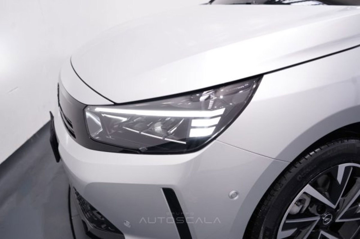 Opel Corsa 1.2 GS s&s 100cv (14)