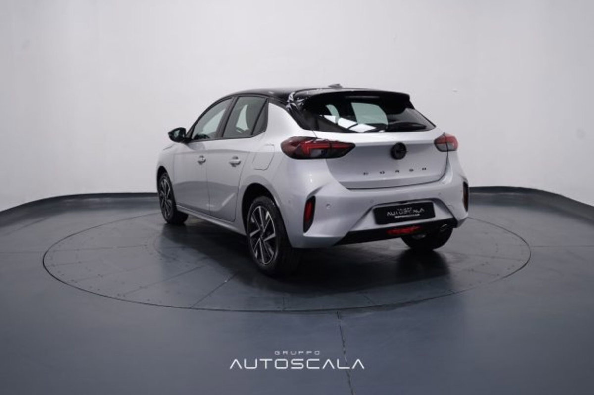 Opel Corsa 1.2 GS s&s 100cv (4)