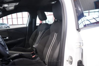 Opel Corsa 1.2 GS s&s 100cv (7)