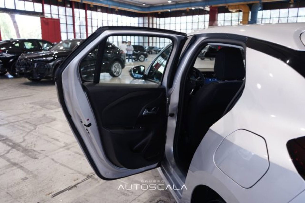 Opel Corsa 1.2 100 CV Edition (15)