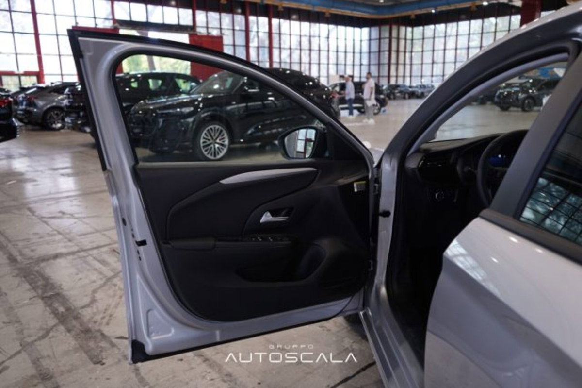 Opel Corsa 1.2 100 CV Edition (5)