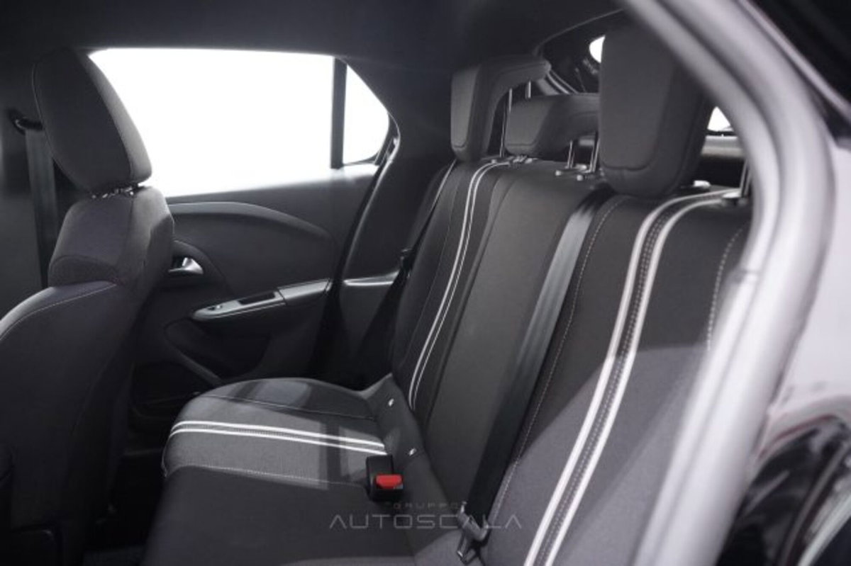Opel Corsa 1.2 hybrid GS 100cv dct6 (20)