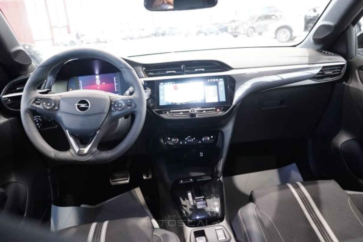 Opel Corsa 1.2 GS s&s 130cv at8 (17)