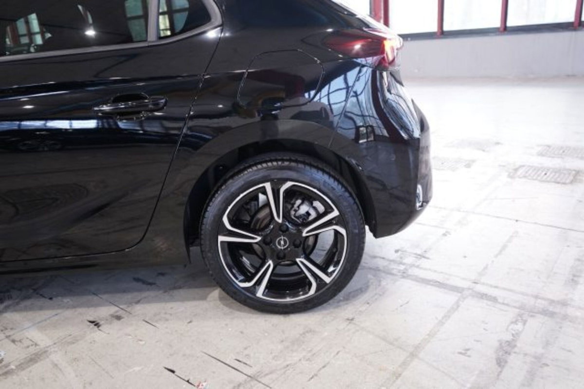 Opel Corsa 1.2 GS s&s 130cv at8 (20)