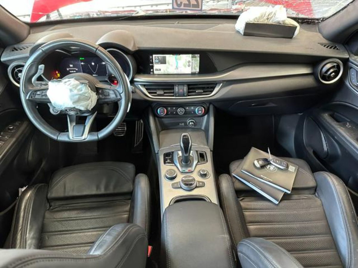 Alfa Romeo Stelvio Stelvio 2.2 Turbodiesel 210 CV AT8 Q4 Veloce (13)