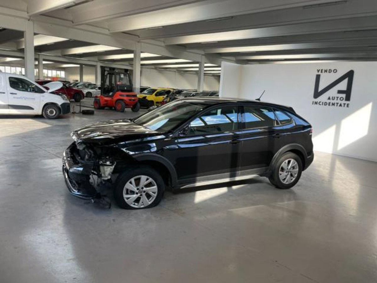 Volkswagen Taigo 1.0 TSI 110 CV DSG Life (4)
