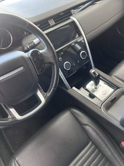 Land Rover Discovery Sport 2.0 TD4 180 CV AWD Auto (11)