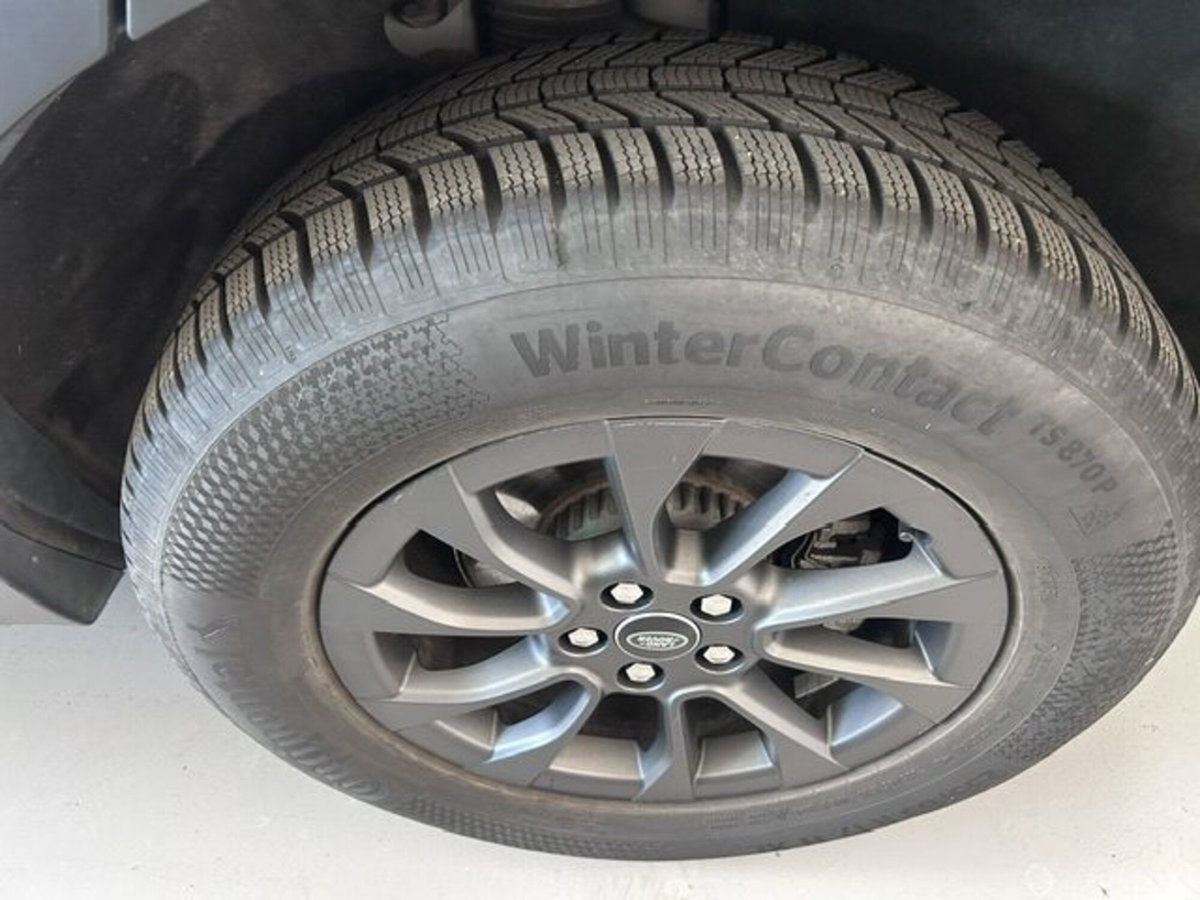 Land Rover Discovery Sport 2.0 TD4 180 CV AWD Auto (13)