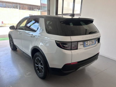 Land Rover Discovery Sport 2.0 TD4 180 CV AWD Auto (4)