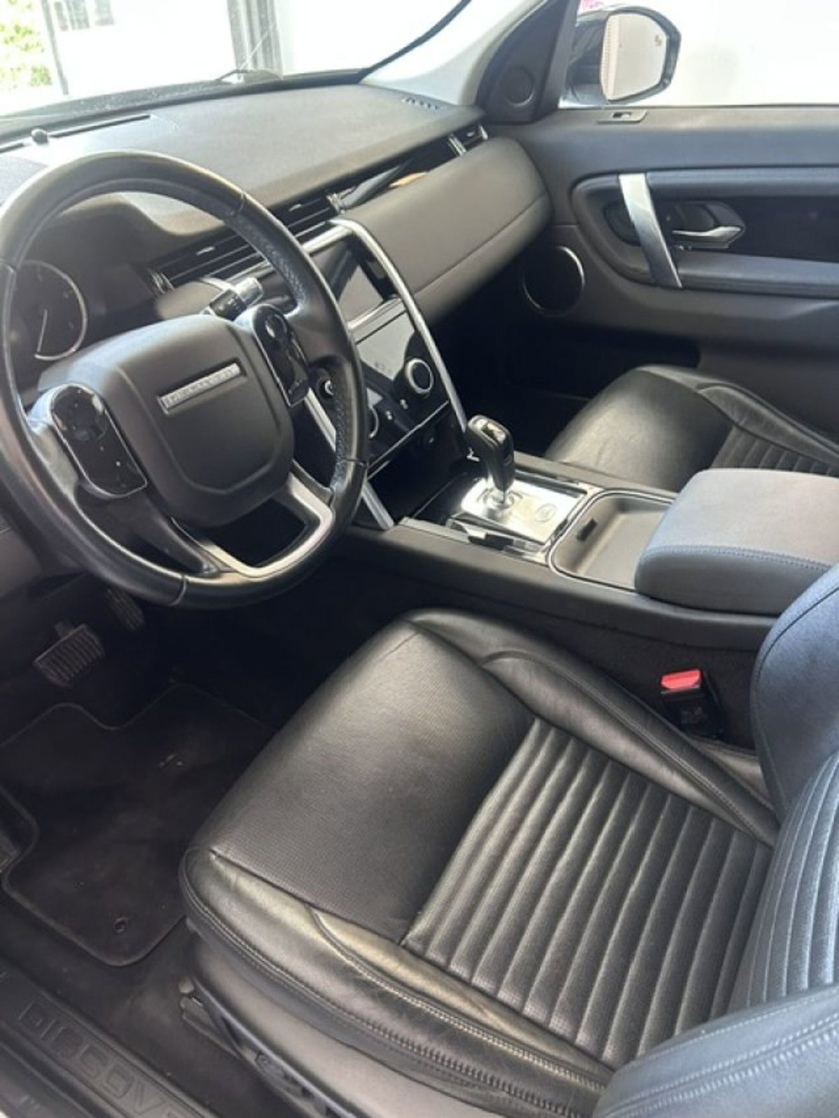 Land Rover Discovery Sport 2.0 TD4 180 CV AWD Auto (9)